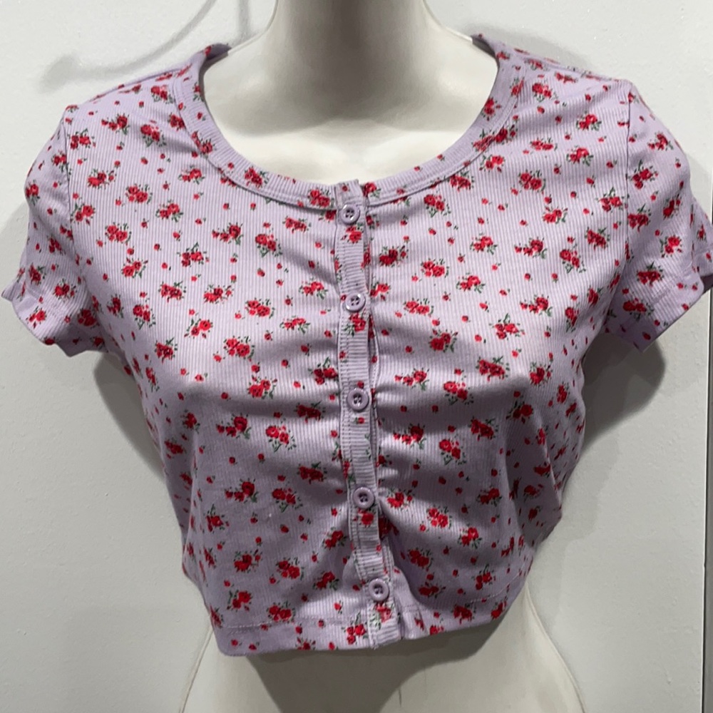 Lavender with red floral print size small - Picture 1 of 2